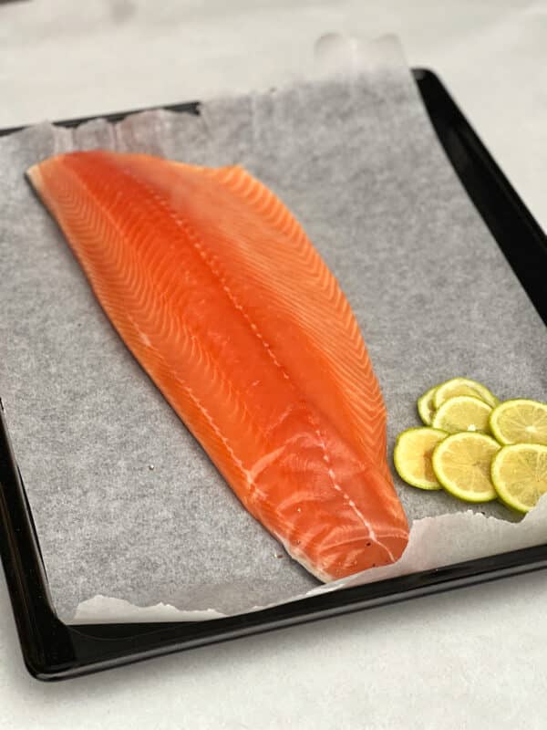 Gebackener Lachs aus dem Ofen - ANA + NINA Gebackener Lachs aus dem Ofen - ANA + NINA