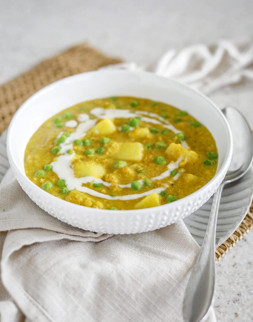 Linsen Daal mit Erbsen in Schale