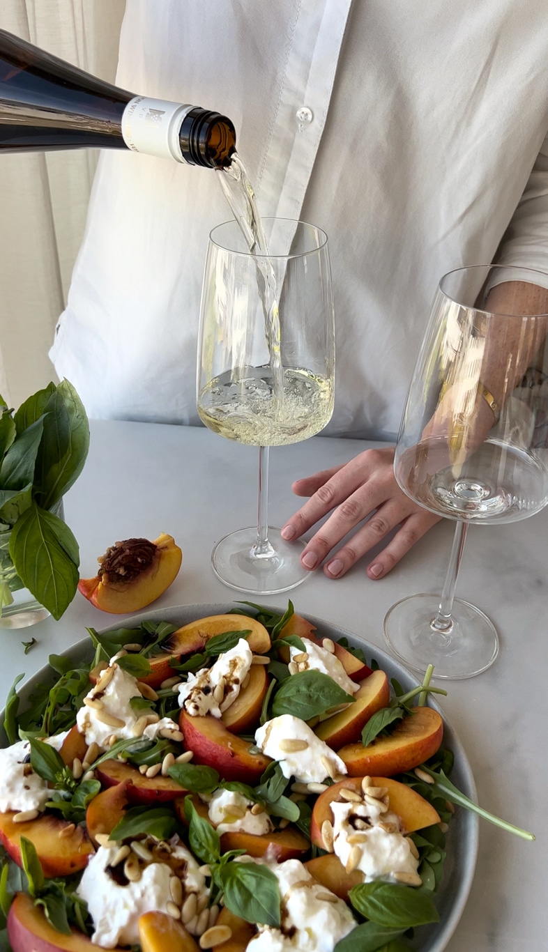 Burrata Salat mit Nektarinen | ANA + NINA Burrata Salat mit Nektarinen | ANA + NINA