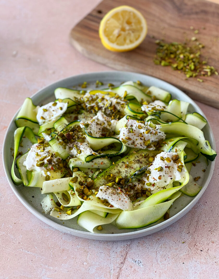roher Zucchini Salat