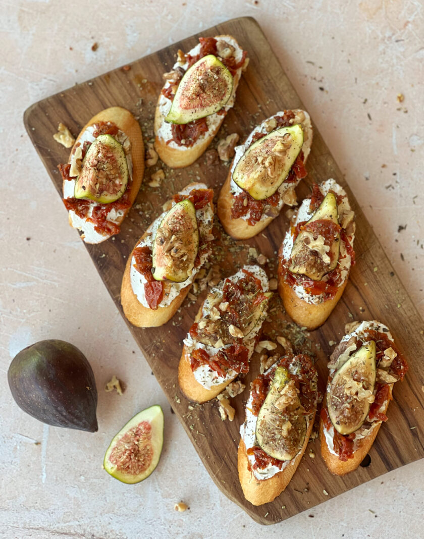 Bruschetta mit Feigen