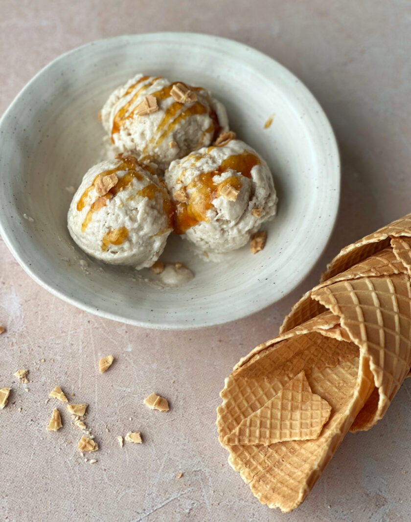 Gesundes Salted Caramel Glace mit Honig