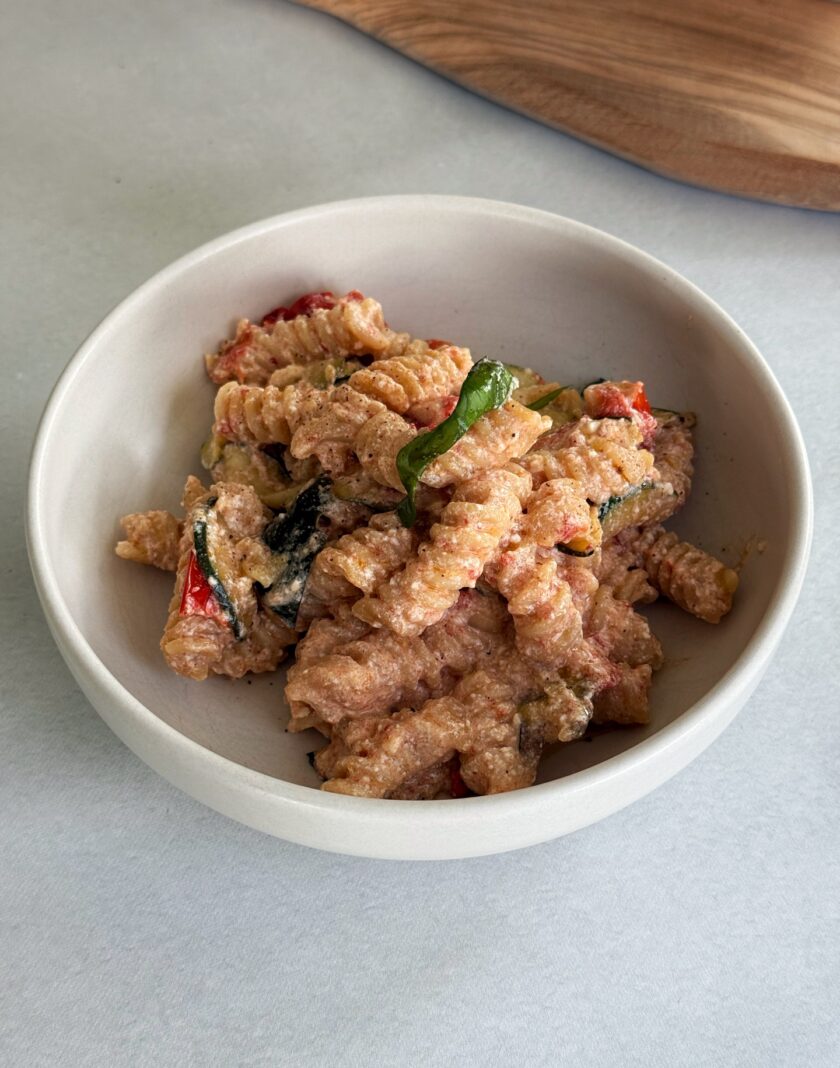 High-Protein-Ofenpasta 7 servieren