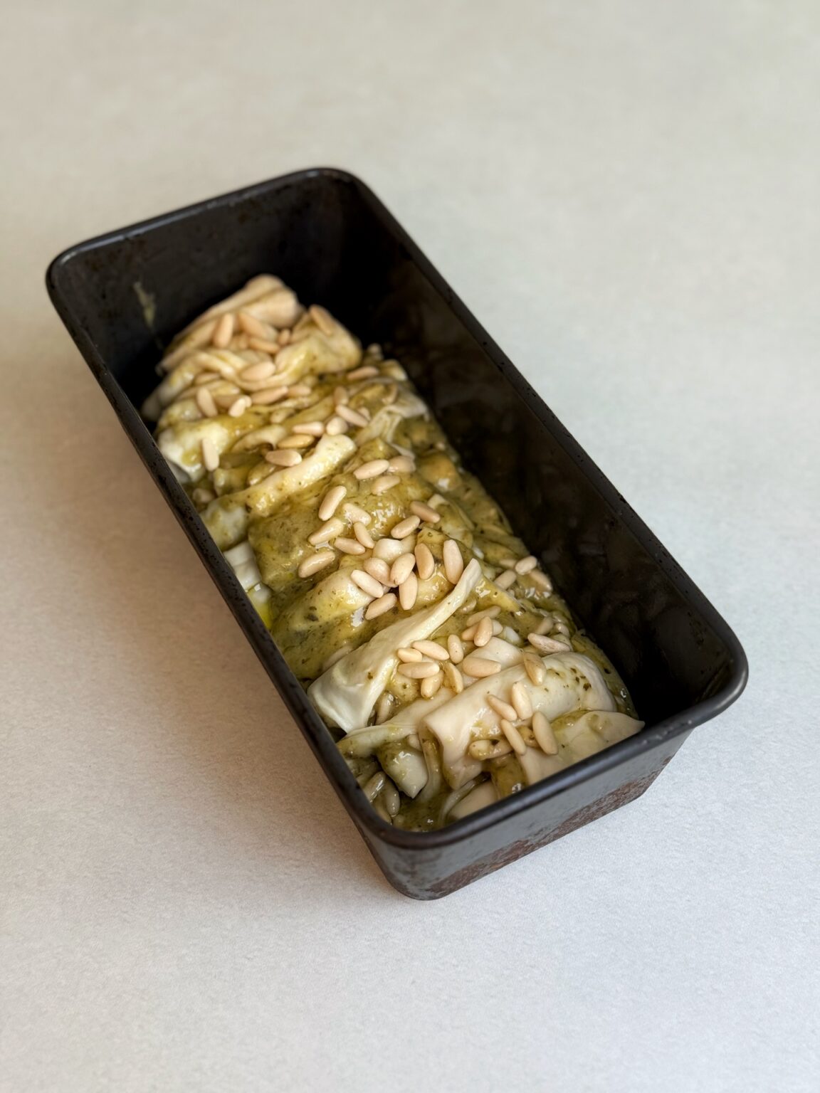 Pesto Brot - ANA + NINA