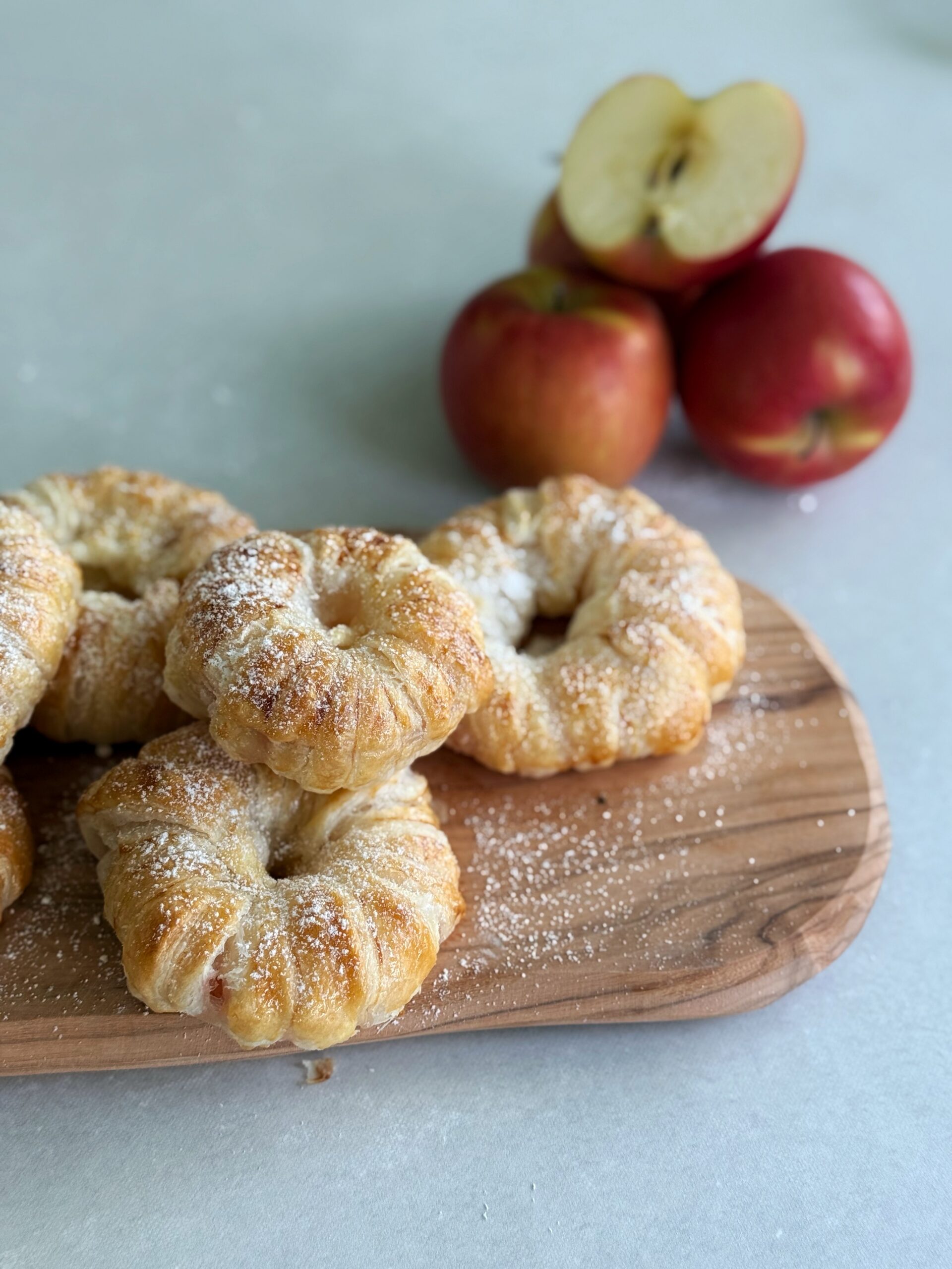 Schnelle Apfel-Blätterteig-Ringe