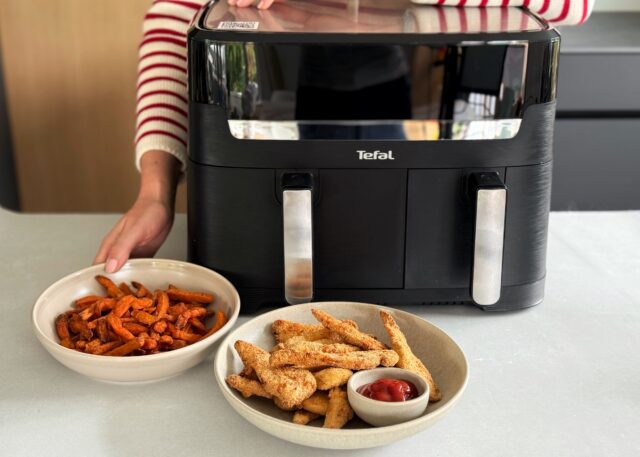 Tipp: mit Süsskartoffel Fries, welche in der zweiten Schublade des TEFAL Dual Easy Fry zubereitet werden kann, servieren