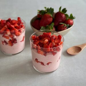 High‑Protein Erdbeer‑Quark – cremig, fruchtig und in nur 10 Minuten fertig!