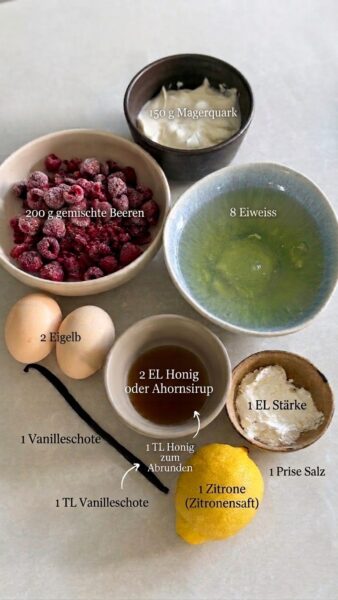 High Protein Quarkauflauf mit Beeren 1